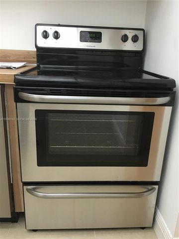 8760 SW 133rd Ave Rd 117, Miami, FL 33183