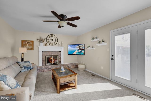 19 SAGE DR, Reading, PA 19608