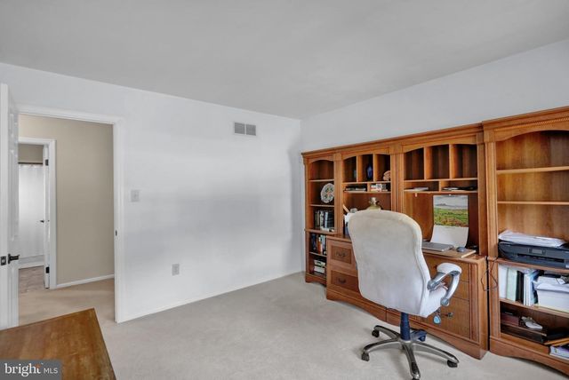 19 SAGE DR, Reading, PA 19608