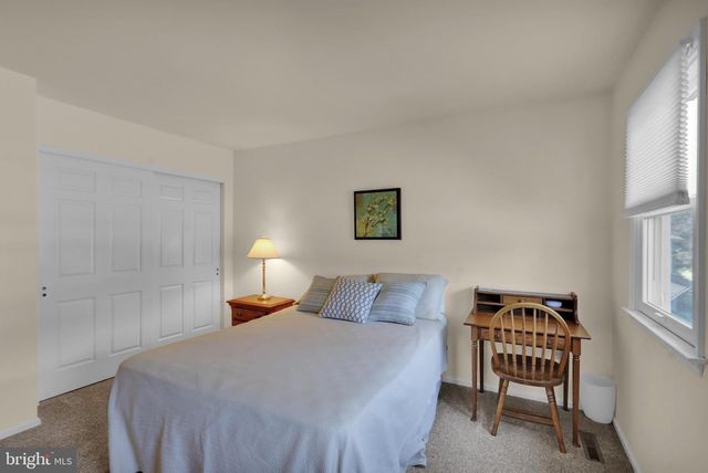 19 SAGE DR, Reading, PA 19608