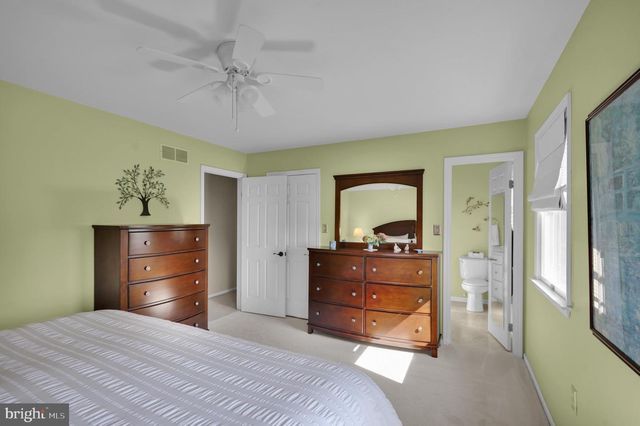 19 SAGE DR, Reading, PA 19608
