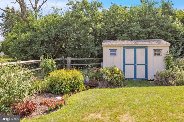 19 SAGE DR, Reading, PA 19608