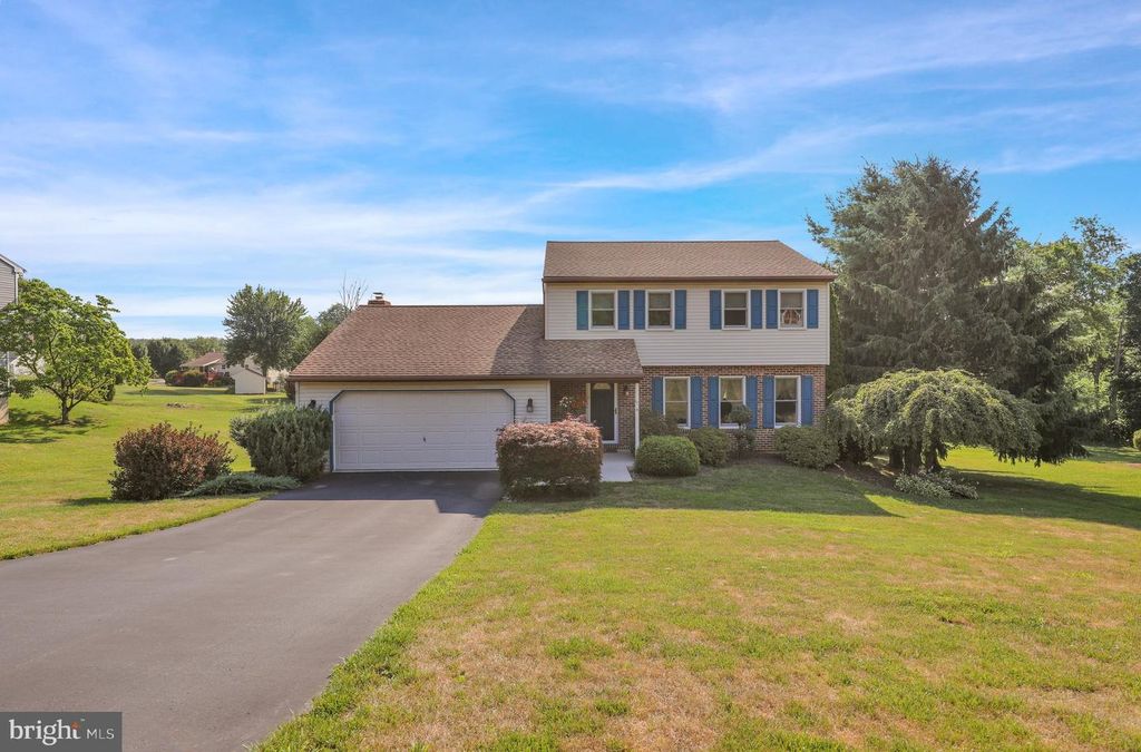 19 SAGE DR, Reading, PA 19608