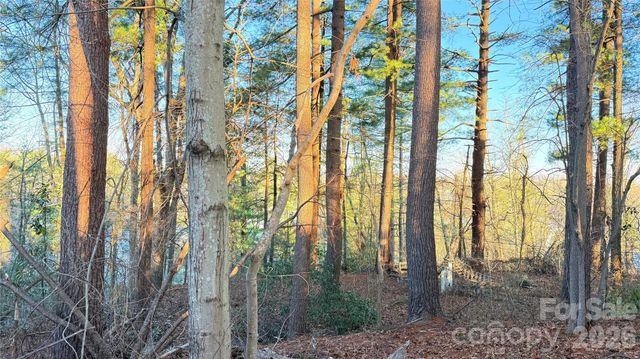 00 Toms Park Circle 21&22, Hendersonville, NC 28792