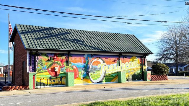 00 Toms Park Circle 21&22, Hendersonville, NC 28792