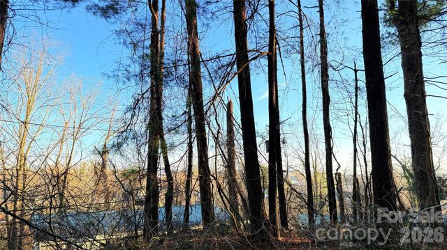 00 Toms Park Circle 21&22, Hendersonville, NC 28792