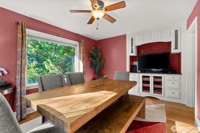 5208 Illahee Road NE, Bremerton, WA 98311