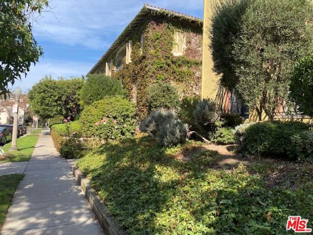444 N Sycamore Avenue 1, Los Angeles, CA 90036