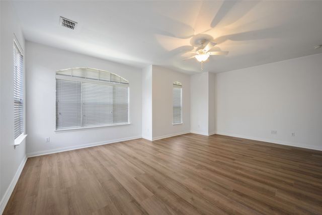 1700 Little River Court, Desoto, TX 75115