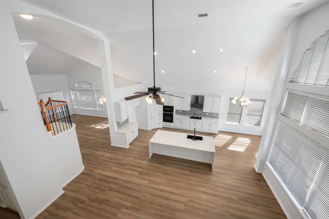 1700 Little River Court, Desoto, TX 75115