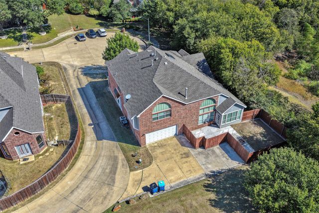 1700 Little River Court, Desoto, TX 75115