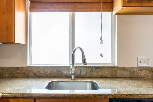 2670 Kanakanui Rd, Kihei, HI 96753