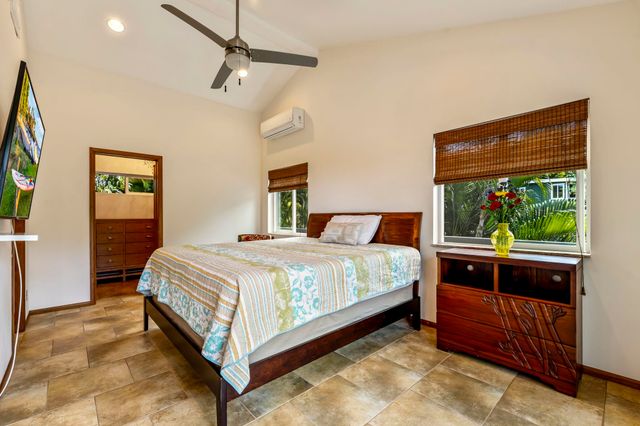 2670 Kanakanui Rd, Kihei, HI 96753