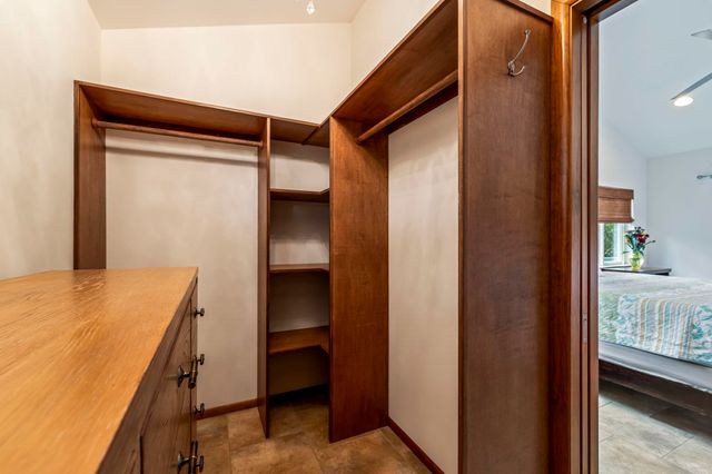 2670 Kanakanui Rd, Kihei, HI 96753