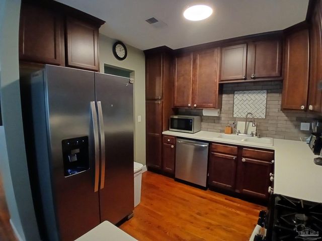 111 SE Syrcle Dr, Pensacola, FL 32507