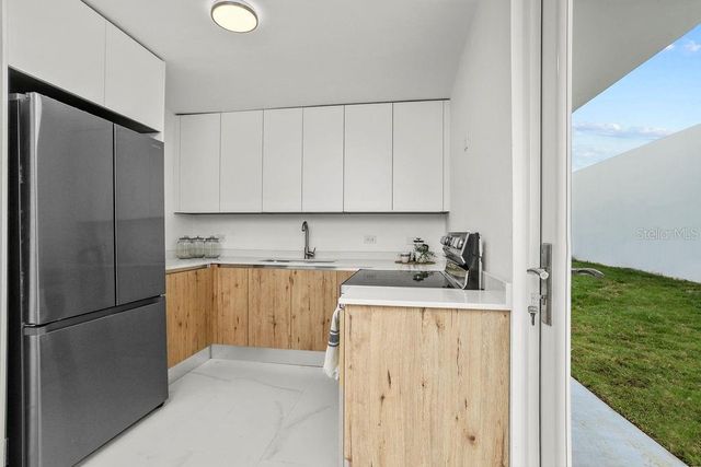 Calle 10 250 C16, San Juan, PR 00926