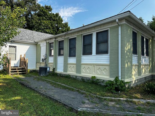 387 MAIN ST, West Creek, NJ 08092