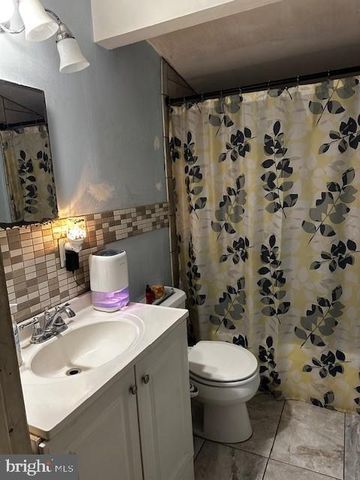 387 MAIN ST, West Creek, NJ 08092