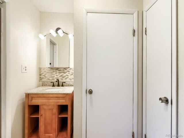 5875 E Iliff Avenue 318, Denver, CO 80222