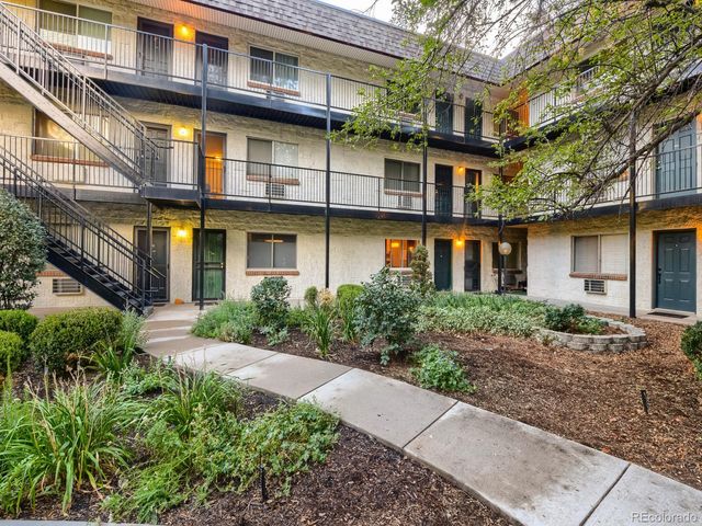 5875 E Iliff Avenue 318, Denver, CO 80222