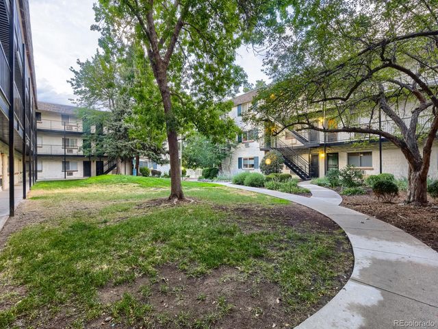 5875 E Iliff Avenue 318, Denver, CO 80222