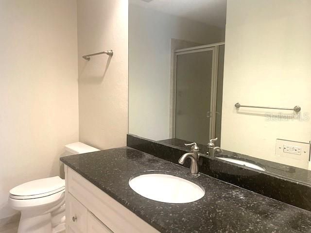 554 SUTTON PLACE 554, Longboat Key, FL 34228