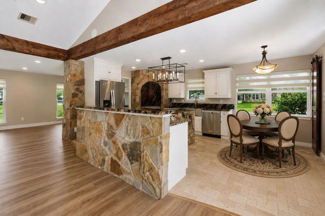 1901 Acacia Street, League City, TX 77573
