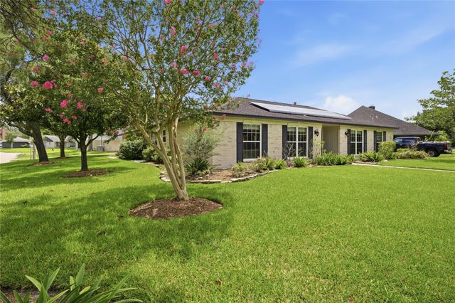 1901 Acacia Street, League City, TX 77573