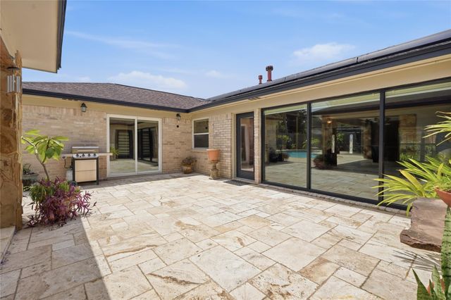 1901 Acacia Street, League City, TX 77573