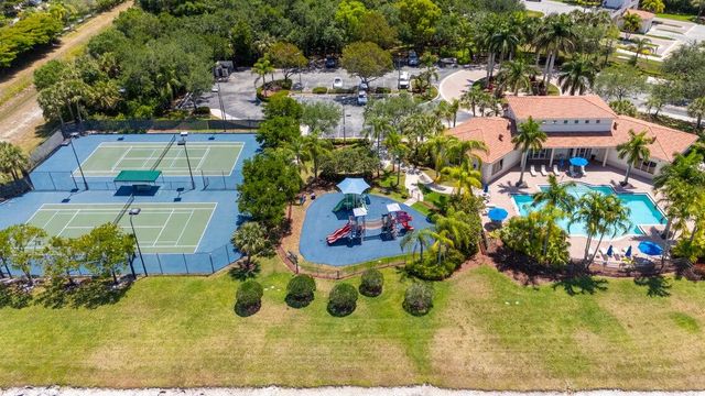 10557 Galleria Street, Wellington, FL 33414