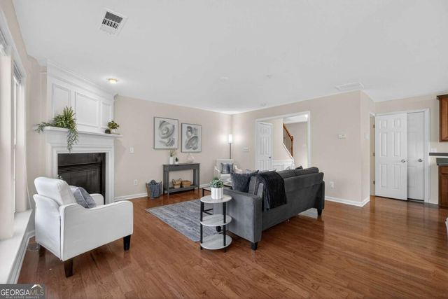 702 Acampora Drive, Woodstock, GA 30188