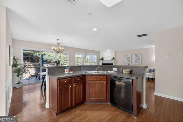 702 Acampora Drive, Woodstock, GA 30188