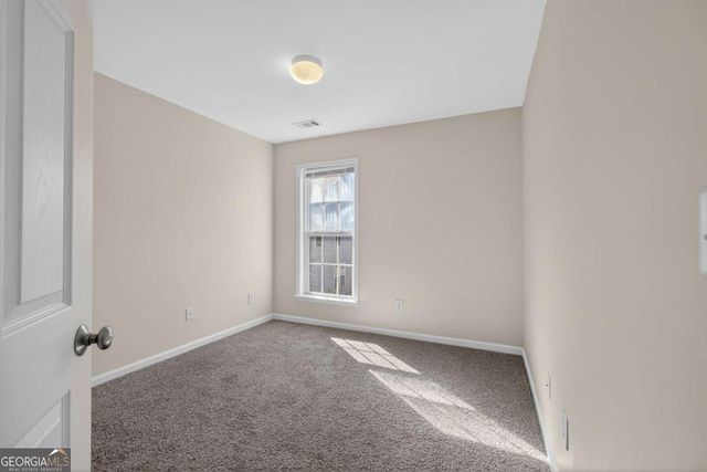 702 Acampora Drive, Woodstock, GA 30188