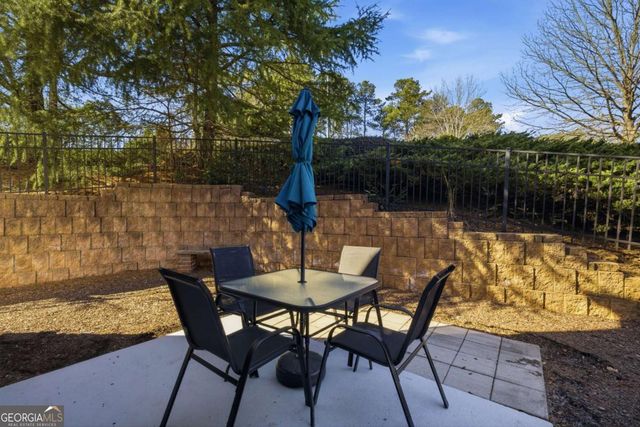 702 Acampora Drive, Woodstock, GA 30188