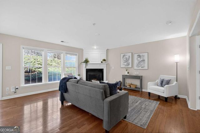 702 Acampora Drive, Woodstock, GA 30188