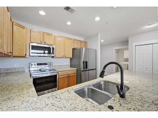 6000 W Floyd Ave 209, Denver, CO 80227