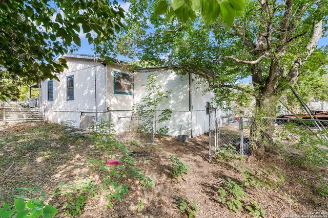 5126 Farr, San Antonio, TX 78242