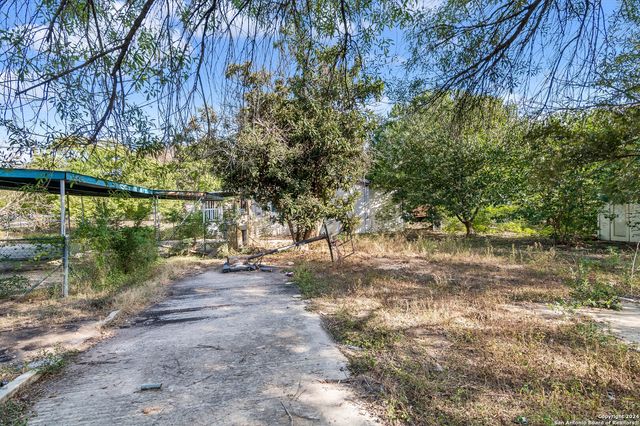 5126 Farr, San Antonio, TX 78242