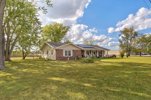 5727 S State Highway Ff, Battlefield, MO 65619