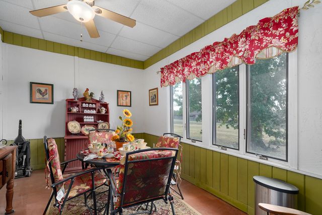 5727 S State Highway Ff, Battlefield, MO 65619