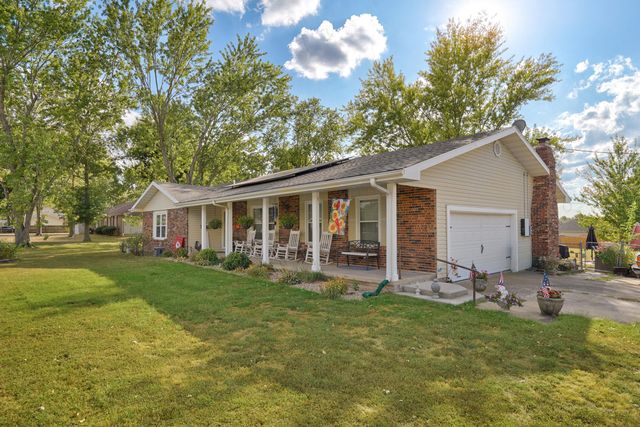 5727 S State Highway Ff, Battlefield, MO 65619