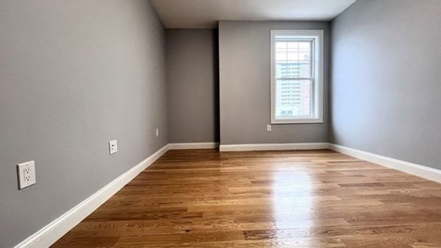 585 Washington St 0202, Quincy, MA 02169