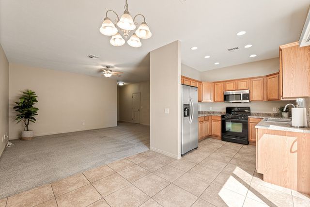 447 N 2480 W, Hurricane, UT 84737