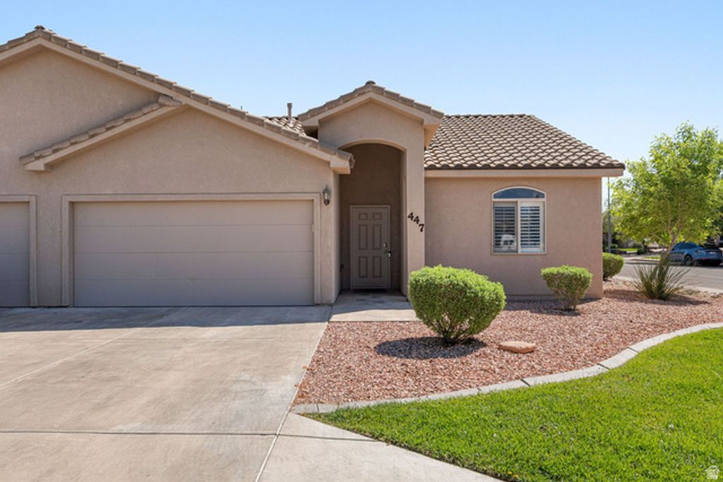 447 N 2480 W, Hurricane, UT 84737