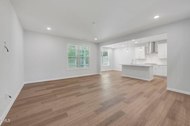3167 Mission Olive Place 309, New Hill, NC 27562