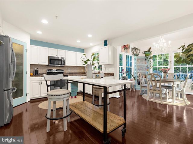 8110 LAURNICK DR, Glen Burnie, MD 21060