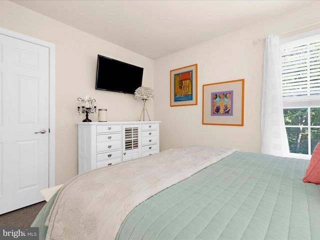 8110 LAURNICK DR, Glen Burnie, MD 21060