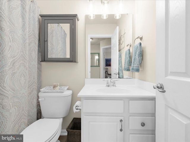 8110 LAURNICK DR, Glen Burnie, MD 21060
