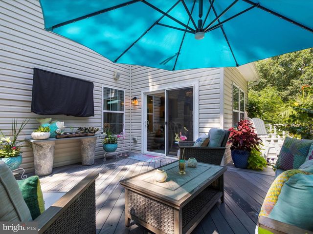 8110 LAURNICK DR, Glen Burnie, MD 21060