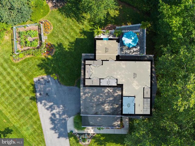 8110 LAURNICK DR, Glen Burnie, MD 21060